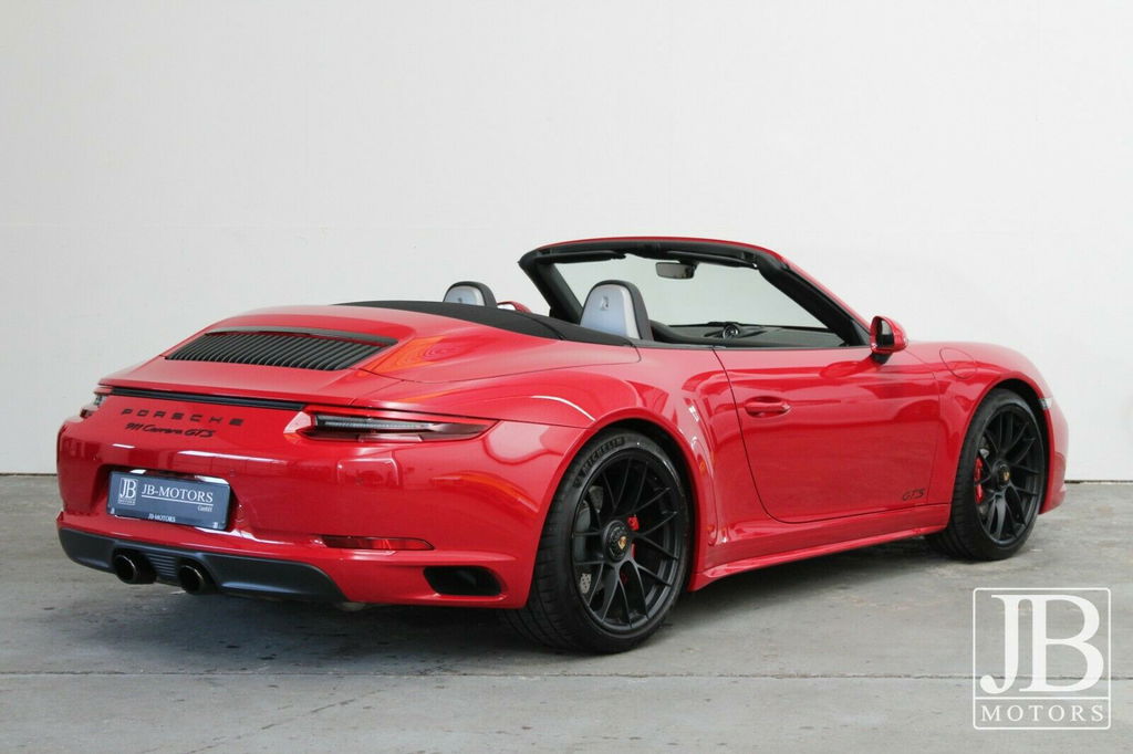 Porsche 991.2 Carrera GTS