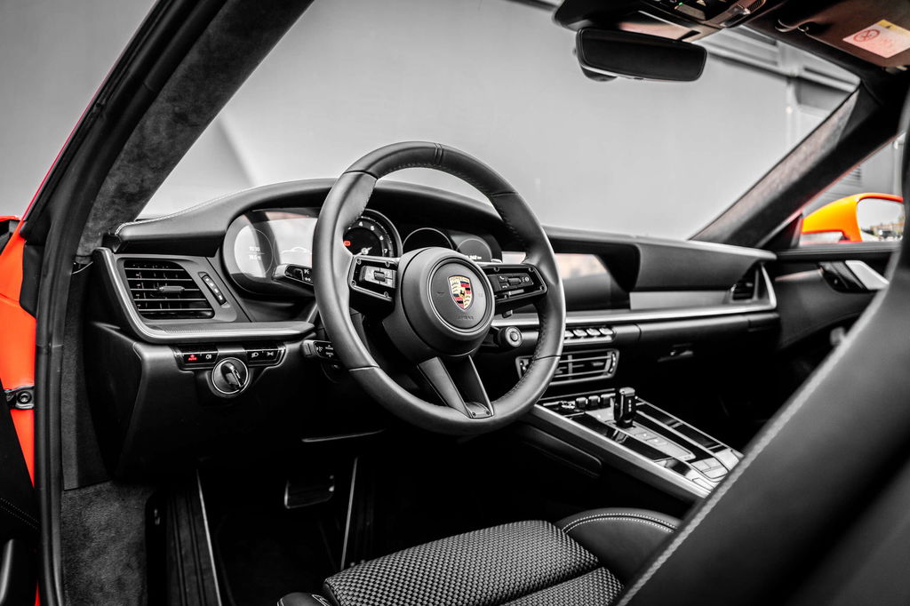 Porsche 992 Carrera S