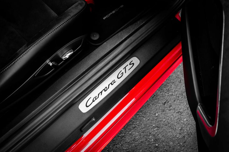 Porsche 991.2 Carrera GTS