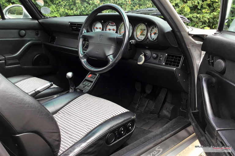 Porsche 993 Carrera S