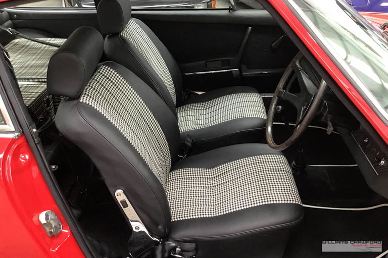 Porsche 911 S (F-Modell)