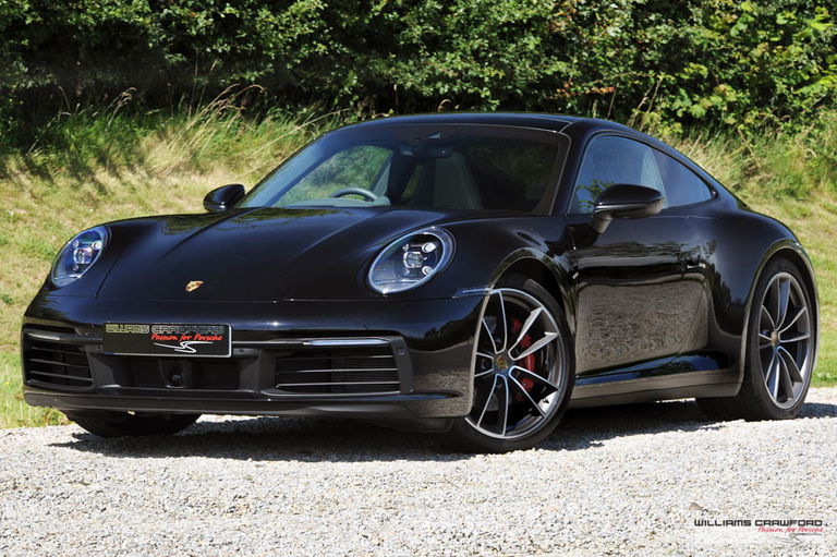 Porsche 992 Carrera 4S