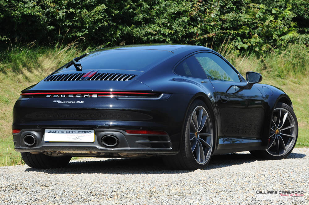 Porsche 992 Carrera 4S