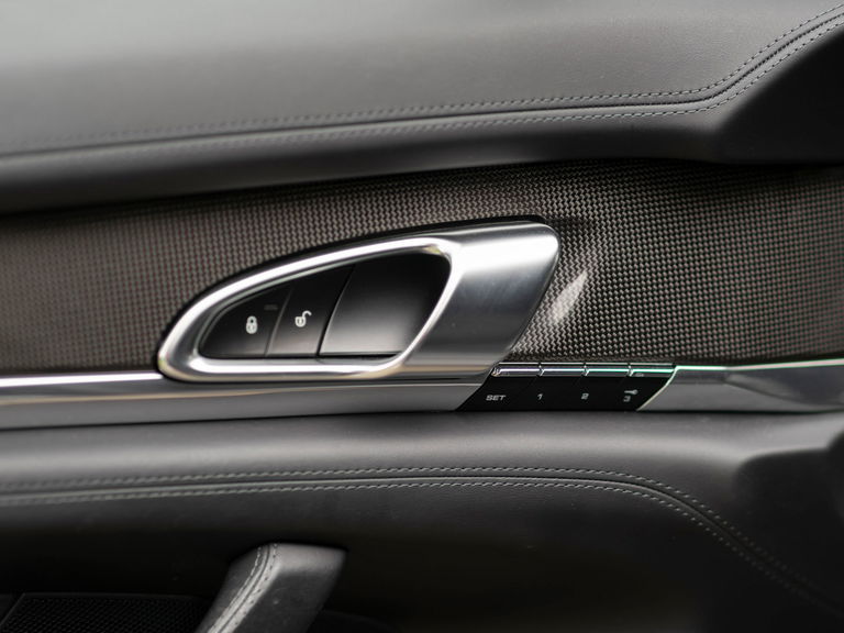 Porsche Panamera GTS