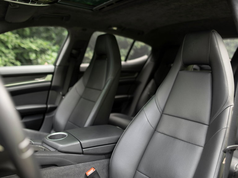 Porsche Panamera GTS