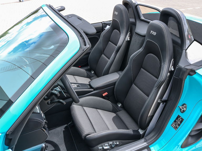 Porsche 718 Boxster T