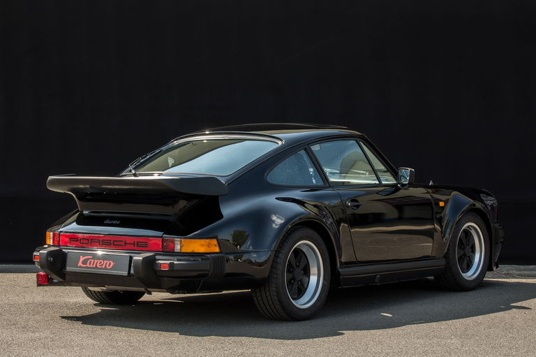 Porsche 911 Turbo 3.3