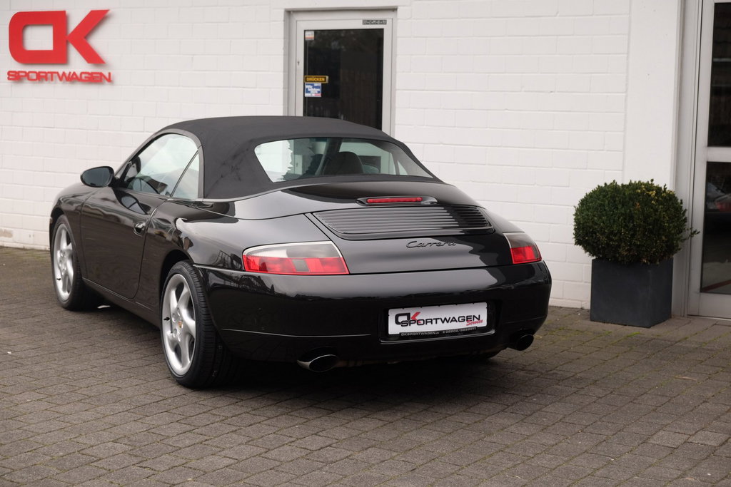 Porsche 996 Carrera
