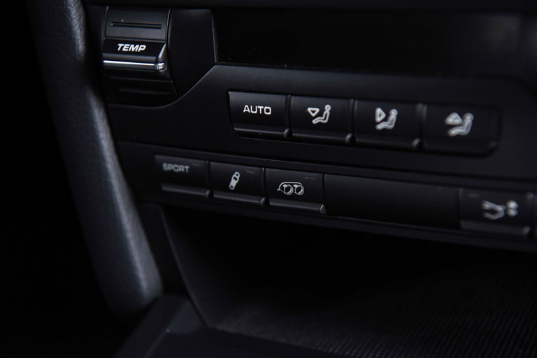 Porsche 997.2 Carrera GTS