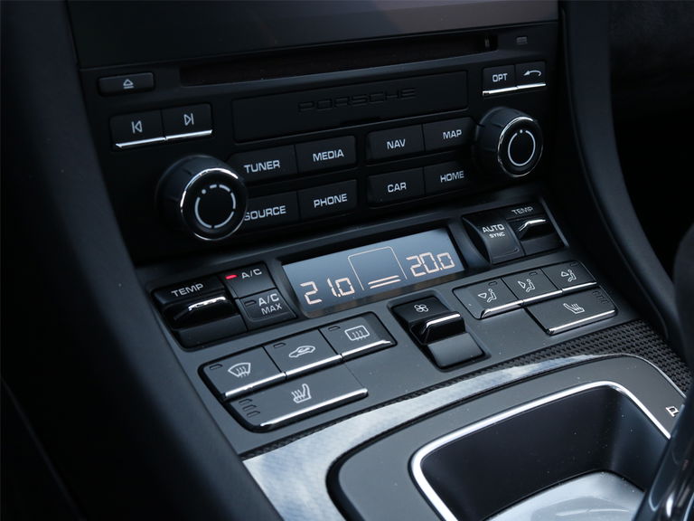 Porsche 991.2 Carrera 4 GTS