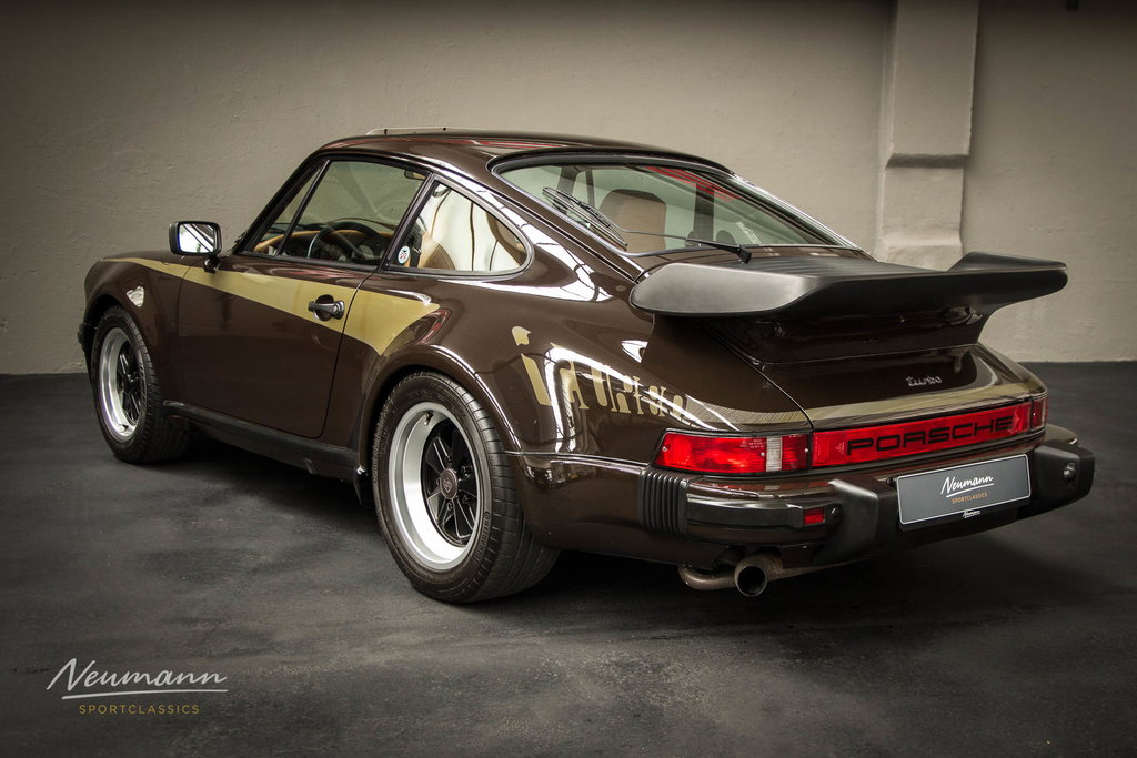 Porsche 911 Turbo 3.3 (US)