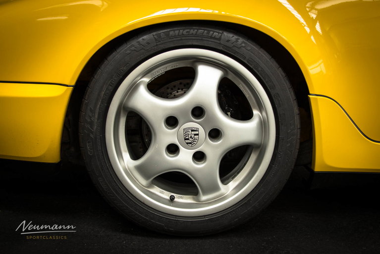 Porsche 964 Carrera RS