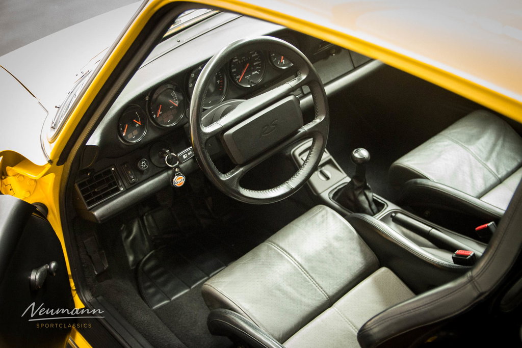 Porsche 964 Carrera RS