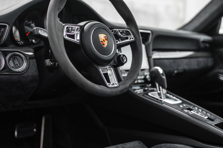 Porsche 991.2 Carrera 4 GTS