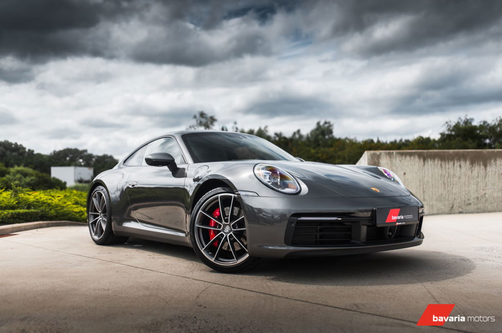 Porsche 992 Carrera 4S