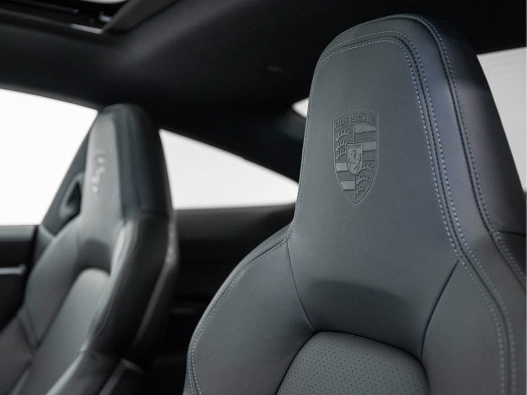Porsche 992 Carrera S