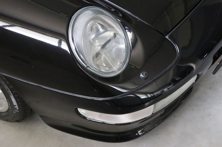 Porsche 993 Carrera 4