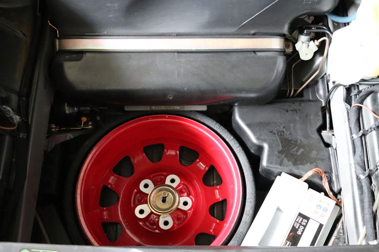 Porsche 993 Carrera 4