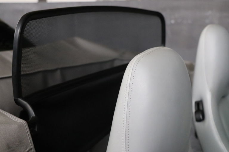 Porsche 993 Carrera 4