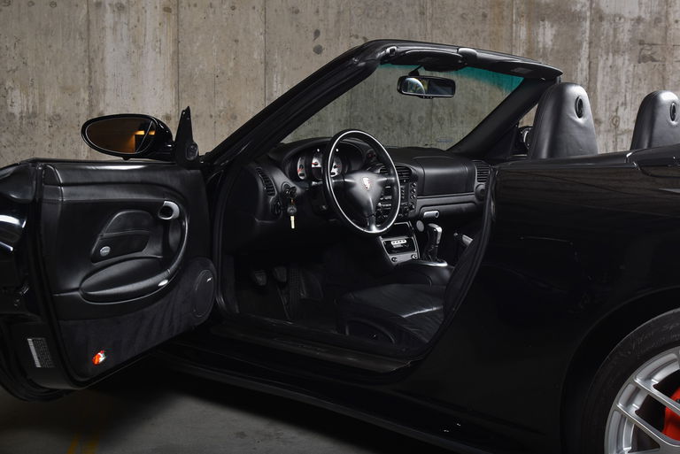 Porsche 996 Carrera 4S