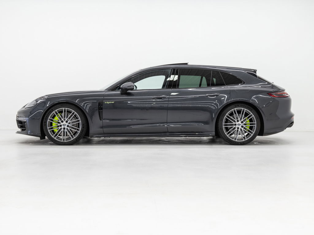 Porsche Panamera 4 E-Hybrid