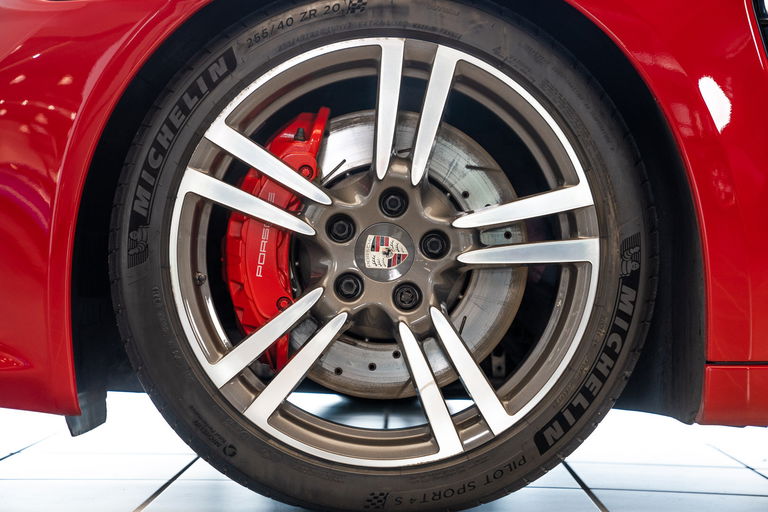 Porsche Panamera GTS