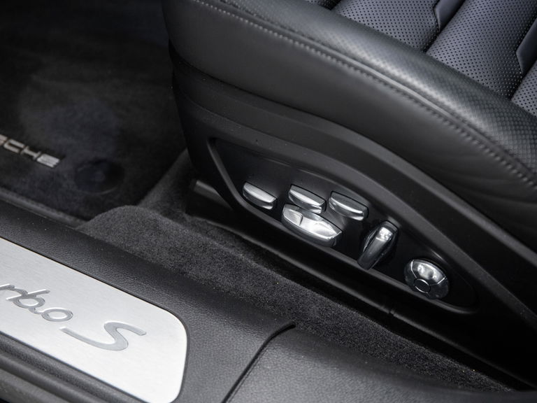 Porsche Panamera Turbo S E-Hybrid