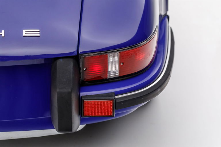 Porsche 911 T (US)