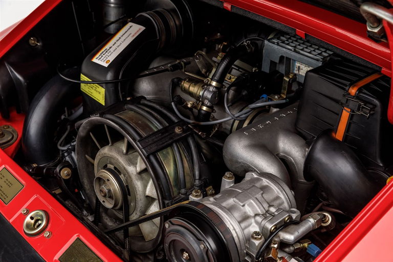 Porsche 911 Carrera 3.2 (US)