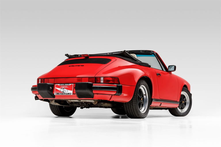 Porsche 911 Carrera 3.2 (US)