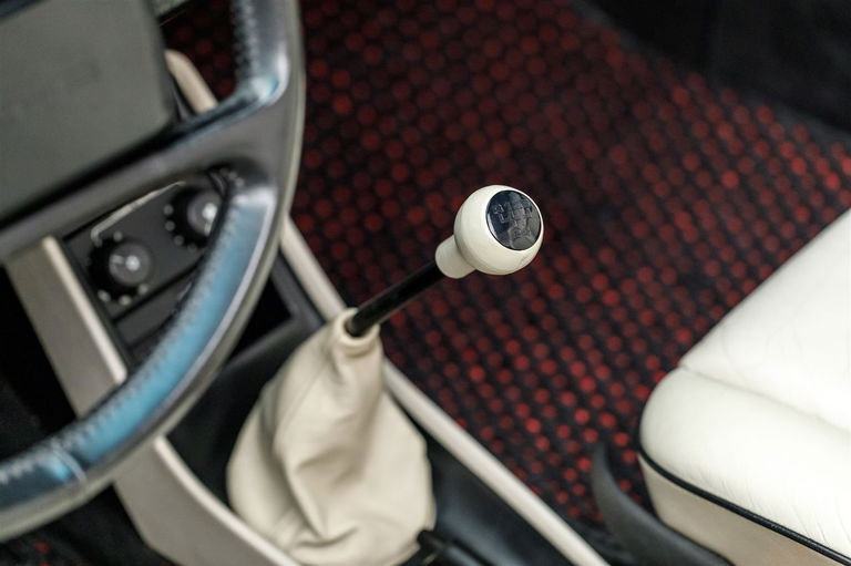 Porsche 911 Carrera 3.2 (US)