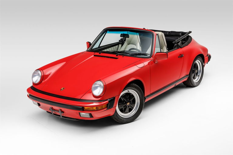 Porsche 911 Carrera 3.2 (US)