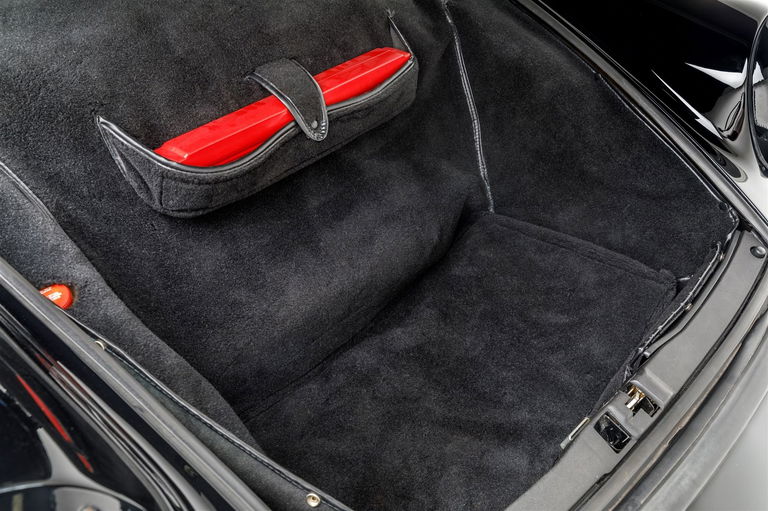 Porsche 964 Carrera 4