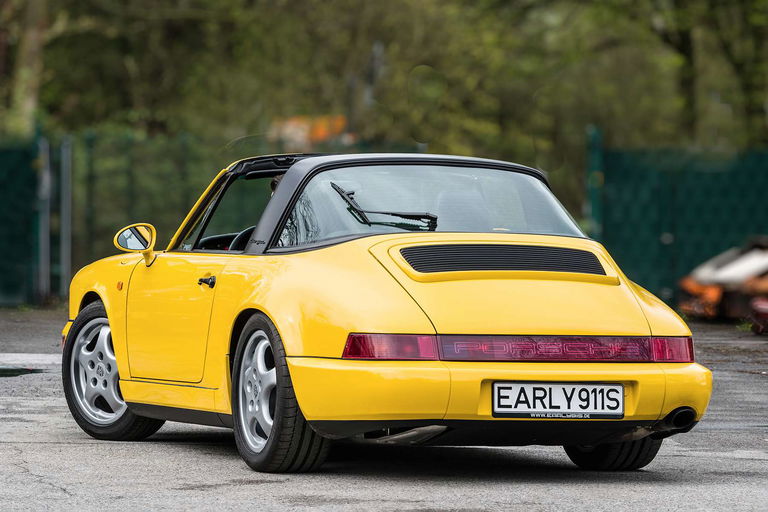 Porsche 964 Carrera 2