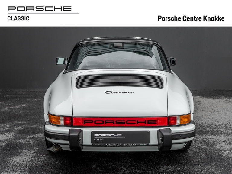 Porsche 911 Carrera 3.2 (US)