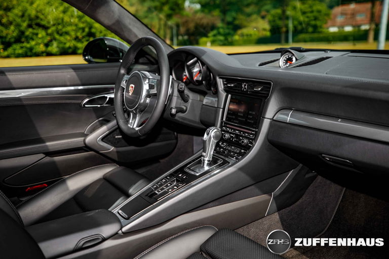 Porsche 991 Carrera 4S