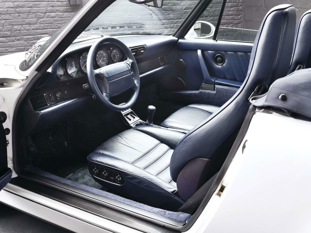 Porsche 964 Carrera 4