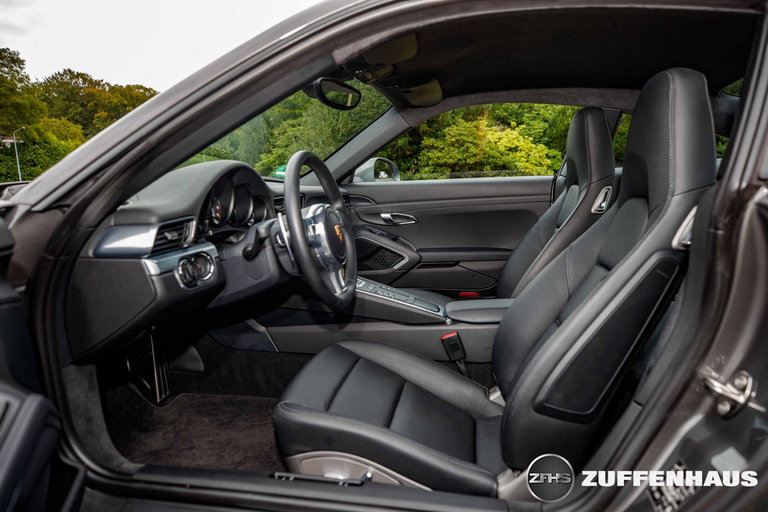 Porsche 991 Carrera