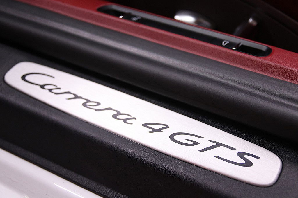 Porsche 991.2 Carrera GTS