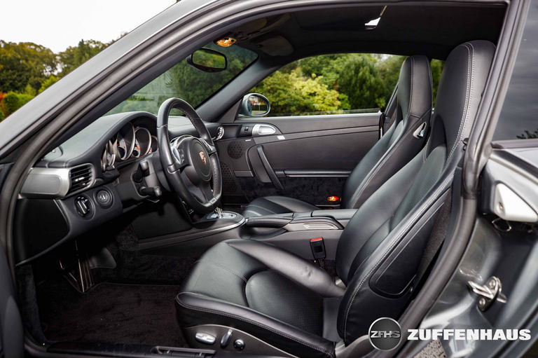 Porsche 997.2 Carrera 4S