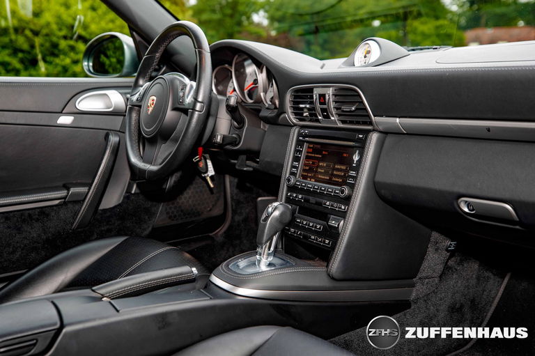 Porsche 997.2 Carrera 4S