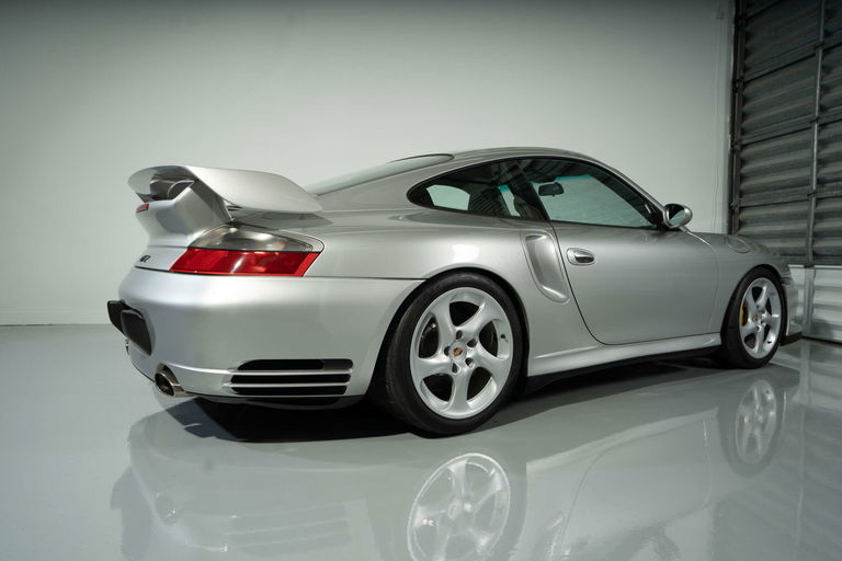 Porsche 996 GT2