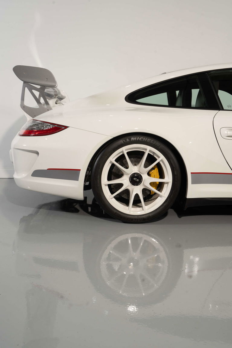 Porsche 997 GT3 RS 4.0