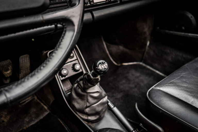 Porsche 911 Carrera 3.2 (US)