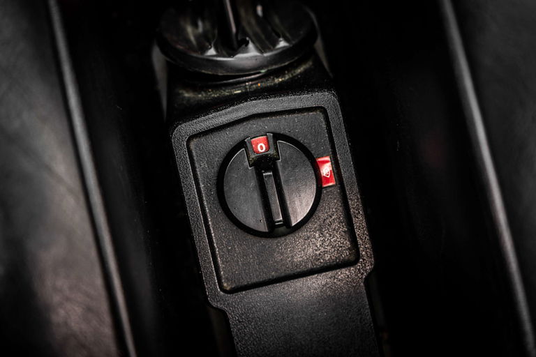 Porsche 911 Carrera 3.2 (US)