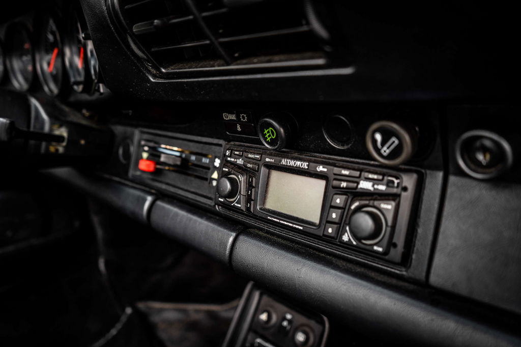 Porsche 911 Carrera 3.2 (US)