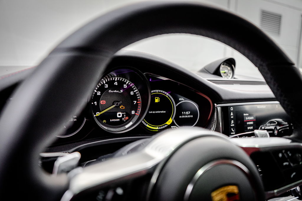 Porsche Panamera Turbo S E-Hybrid