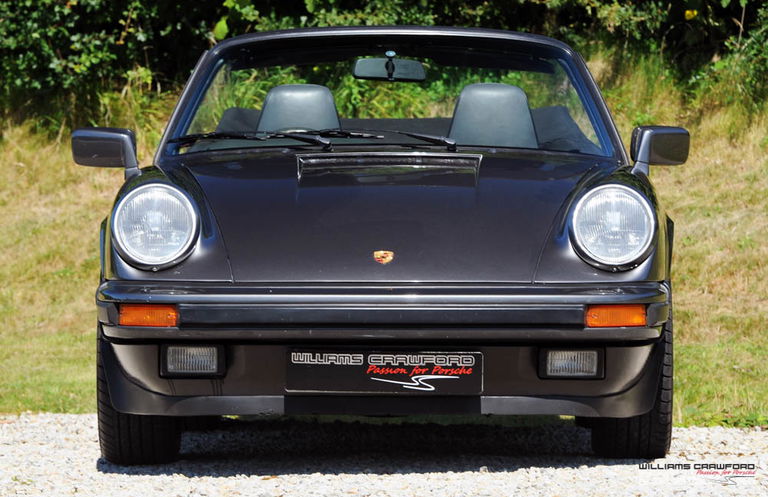 Porsche 911 Carrera 3.2