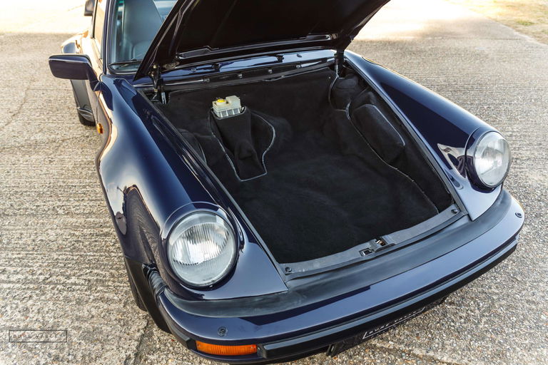 Porsche 911 Turbo 3.3