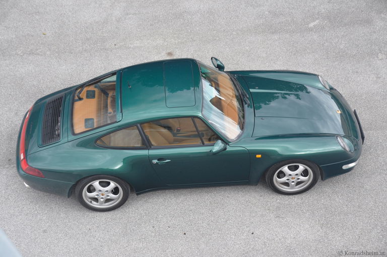 Porsche 993 Carrera Coupé in Dschungelgrün Metallic (L999) kaufen!